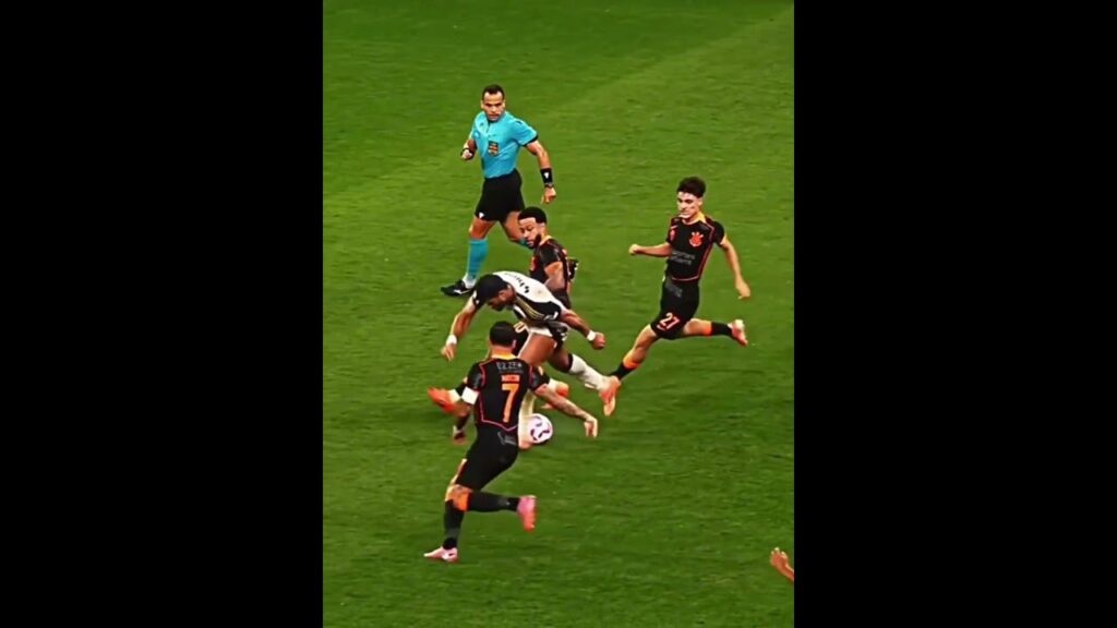 Memphis Depay! #futebol #corinthians