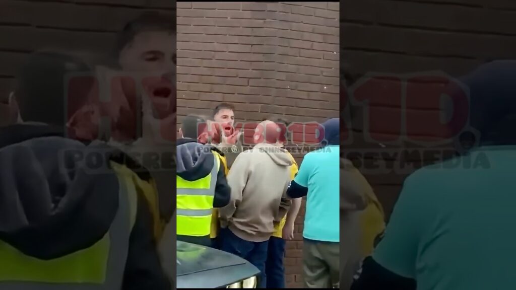 Wolves star José Sá GOES TO WAR with fan following IGNOMINIOUS Burnley loss|Powered by chinkseyMEDIA