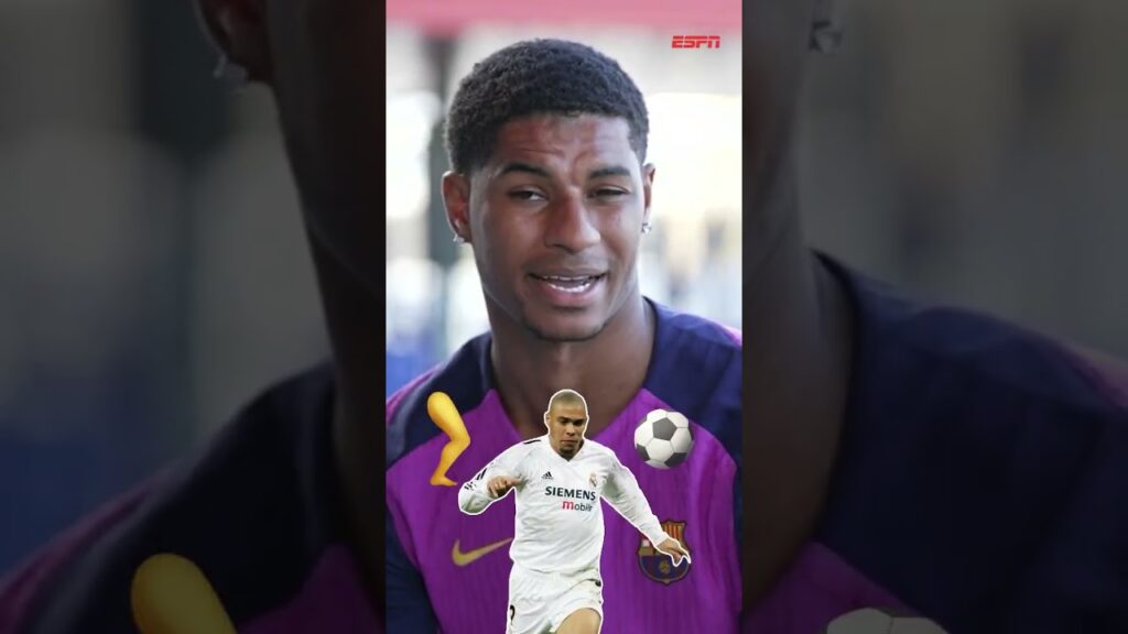 Marcus Rashford couldn't decide between Lionel Messi and Cristiano Ronaldo