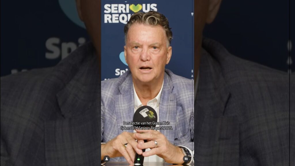 Kena PRANK! Louis Van Gaal Tidak Jadi Pelatih Timnas Indonesia