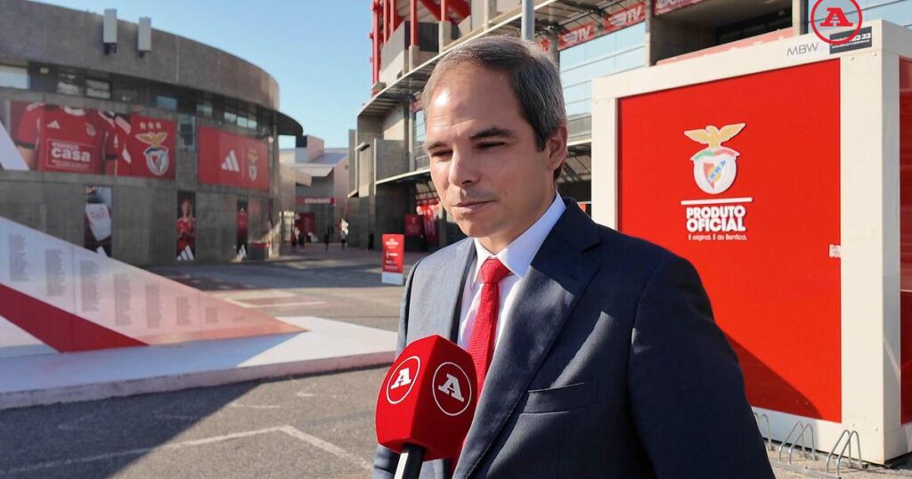 Presidente da MAG de Noronha Lopes formaliza candidatura; defende gestor e contra-ataca