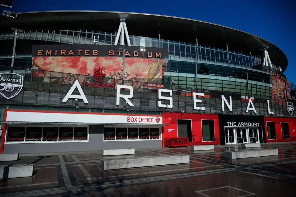 Former Manchester United player explains why he joined Arsenal