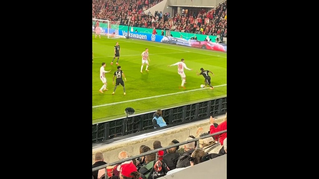 Serge Gnabry's nutmeg on Sebastian Sebulonsen | Köln vs Bayern | Pokal