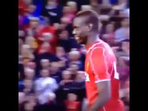 Balotelli laughing with Mignolet!