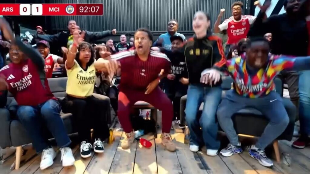 ARSENAL FANS REACT TO MARTINELLI 93RD MINUTE EQUALISER