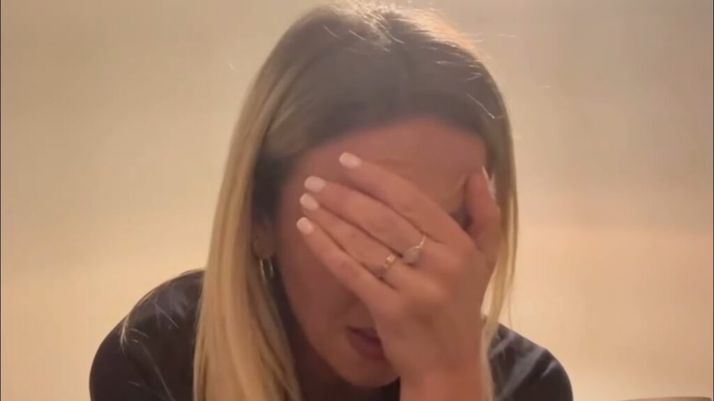 Abbi is fed up with Xavi Simons