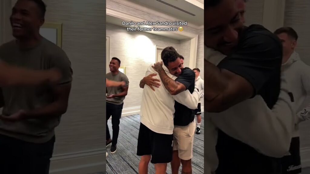 Danilo and Alex Sandro visited their former teammates 🥹 #juventus