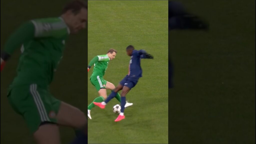 🐐Manuel Neuer: Cool as you like 😎