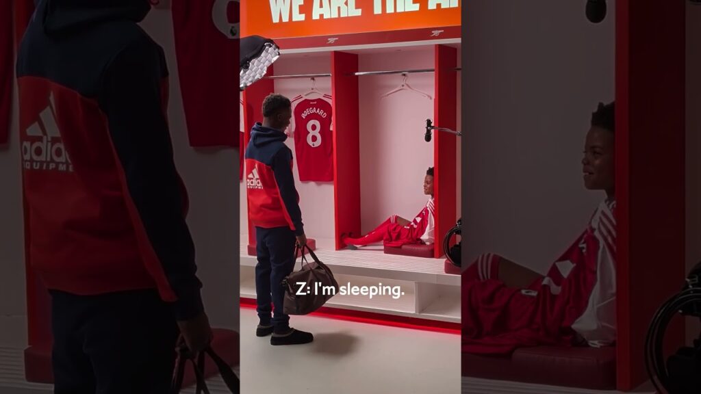 BUKAYO SAKA SURPRISES YOUNG BOY IN ARSENAL CHRISTMAS ADVERT 🎄❤️