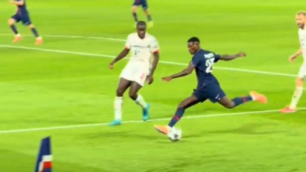 Dayot Upamecano Impressive Defensive Performance vs PSG | UEFA Champions League