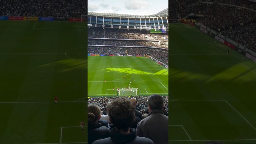 WATCH: Matthijs de Ligt Goal vs Tottenham from the stands 🔥