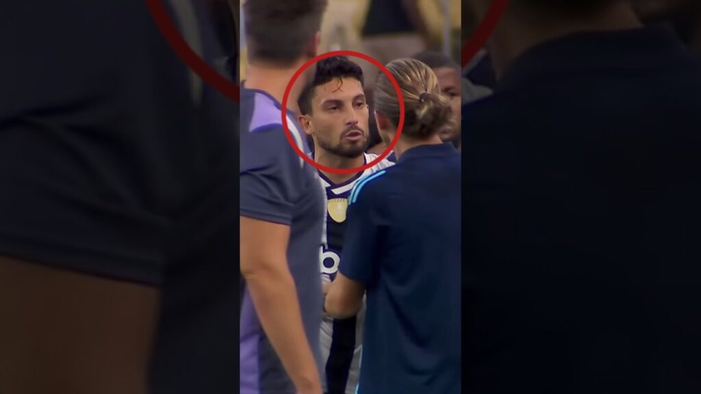 NUNCA IRRITE ALEX TELLES