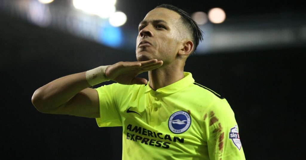 Emerging ex-Brighton coach beats Crystal Palace with Julio Enciso