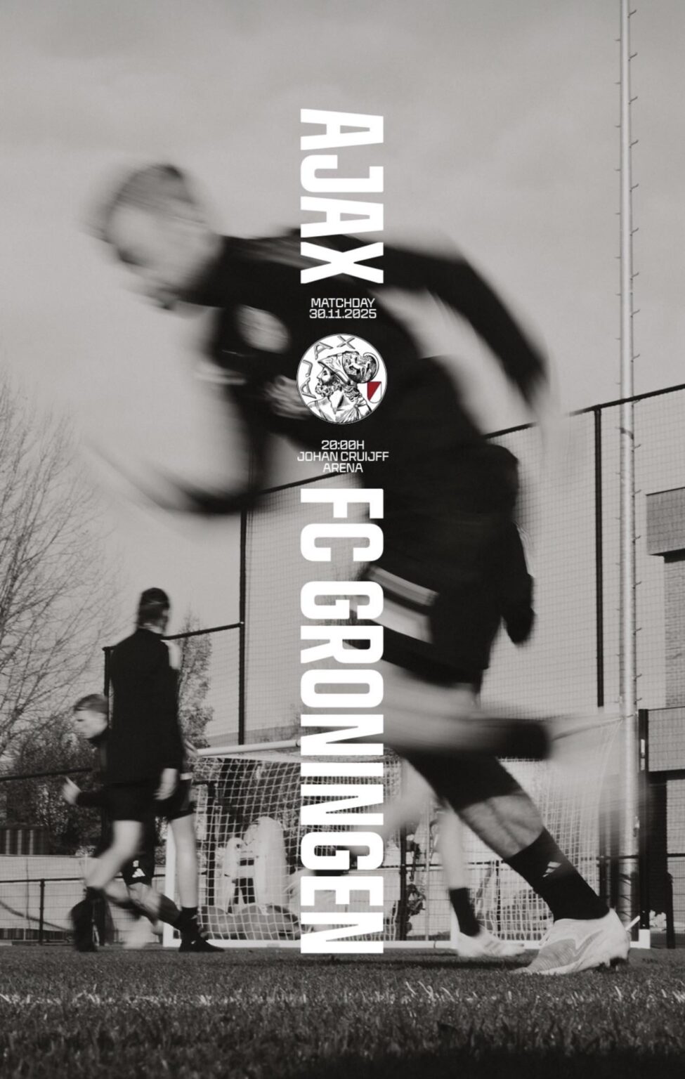 Ajax - FC Groningen definitief gestaakt na wangedrag F-Side