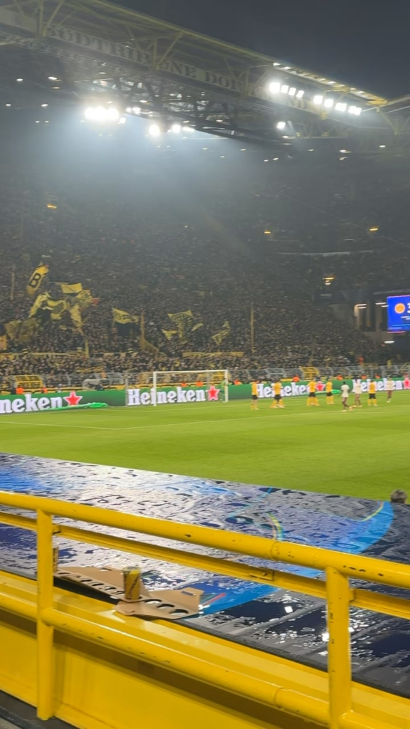 Great Match, Unreal Atmosphere! 🟡⚫️