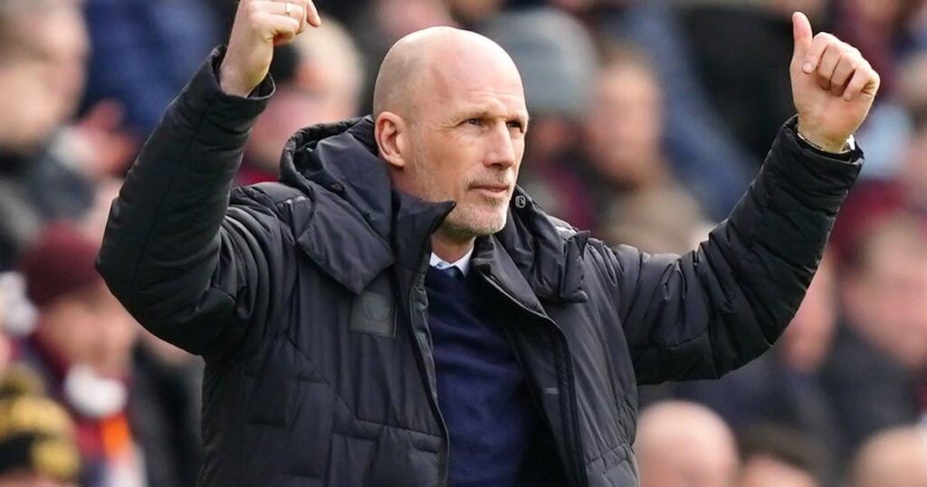 [HLN] Philippe Clement, former manager of Brugge, Monaco, and Rangers, candidate to replace John Heitinga if Ten Hag doesn’t come