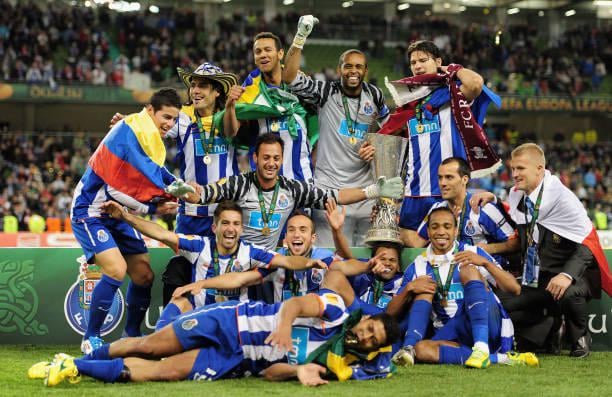 Que saudades do time do Porto que ganhou a Liga Europa em 2011! Um time tão letal e poderoso, com jogadores incríveis.