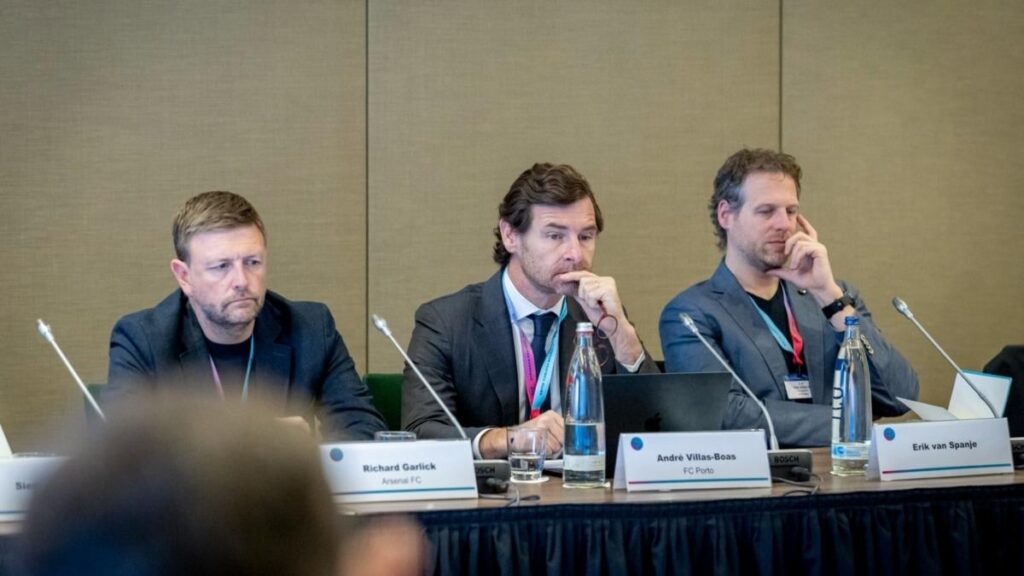 Villas-Boas defende a "uniformidade do VAR"