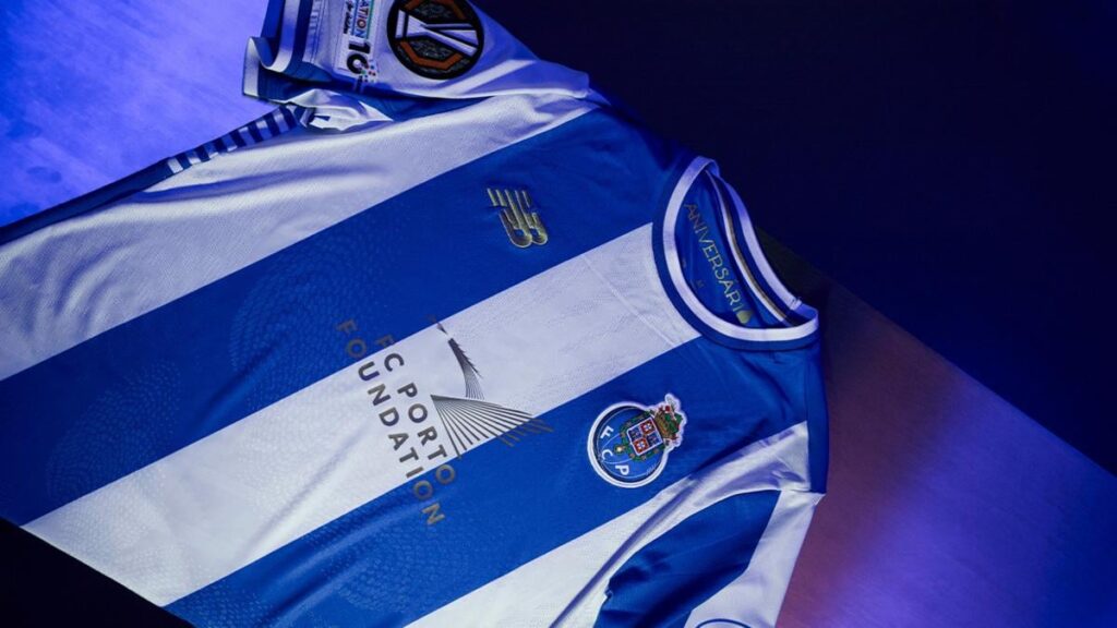 FC Porto muda de "patrocínio" na camisola no jogo frente ao Utrecht