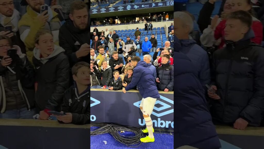 Olivier Giroud, Champion du Monde et acclamé partout 👏