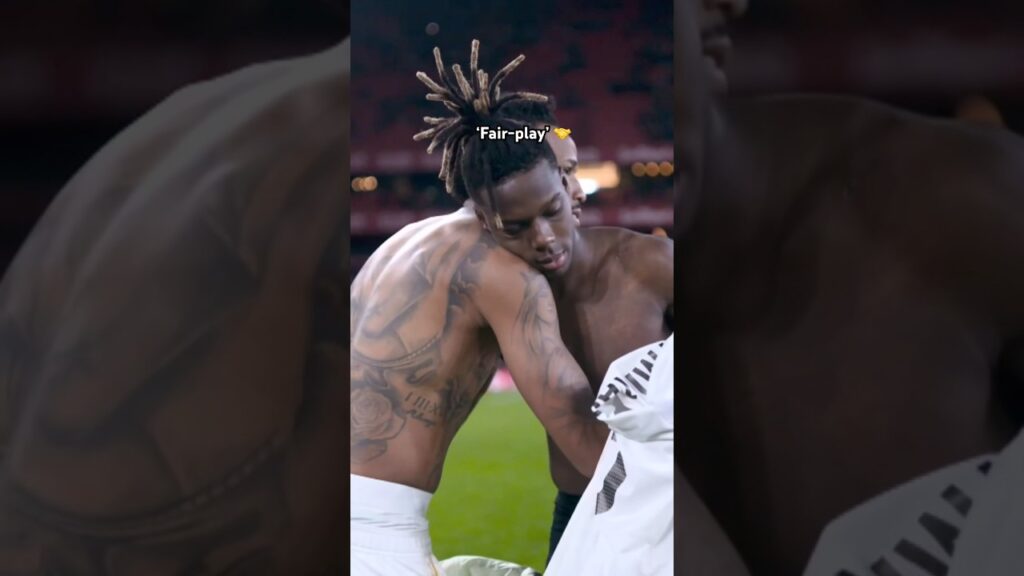 Nico Williams y Militao intercambiaron sus camisetas 👀