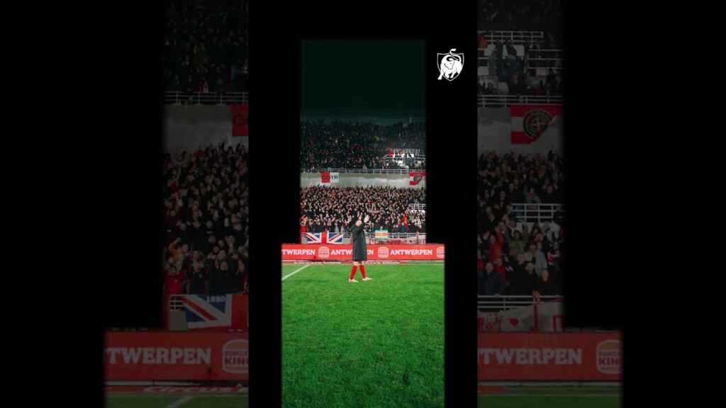 A 🔴⚪️ night to remember, closed by Vincent Janssen! 🤳