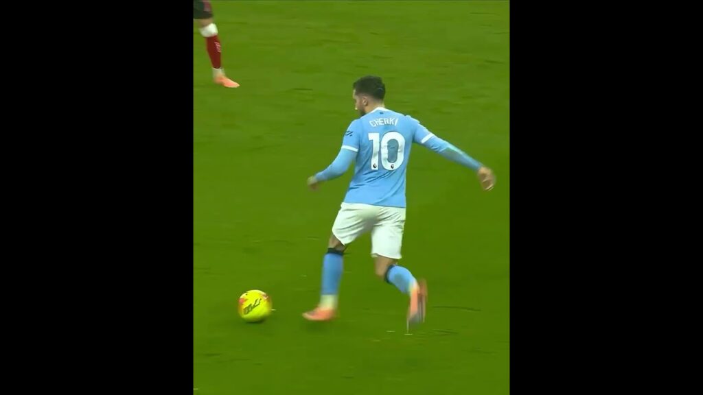 Cherki Drops a RABONA Assist, Foden’s Reaction Says It All Cherki Drops a RABONA Assist, Foden’s Reaction Says It All
