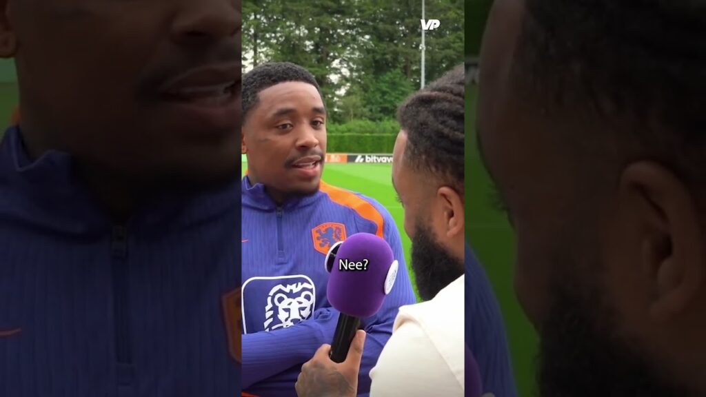 BERGWIJN ontvangt complimenten over TATTOO! 🎥@matchday_bl
