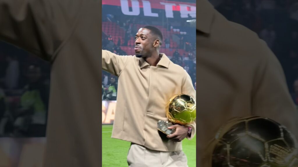 Everyone knows this song 👀🎵 #PSG #Dembélé #ballondor