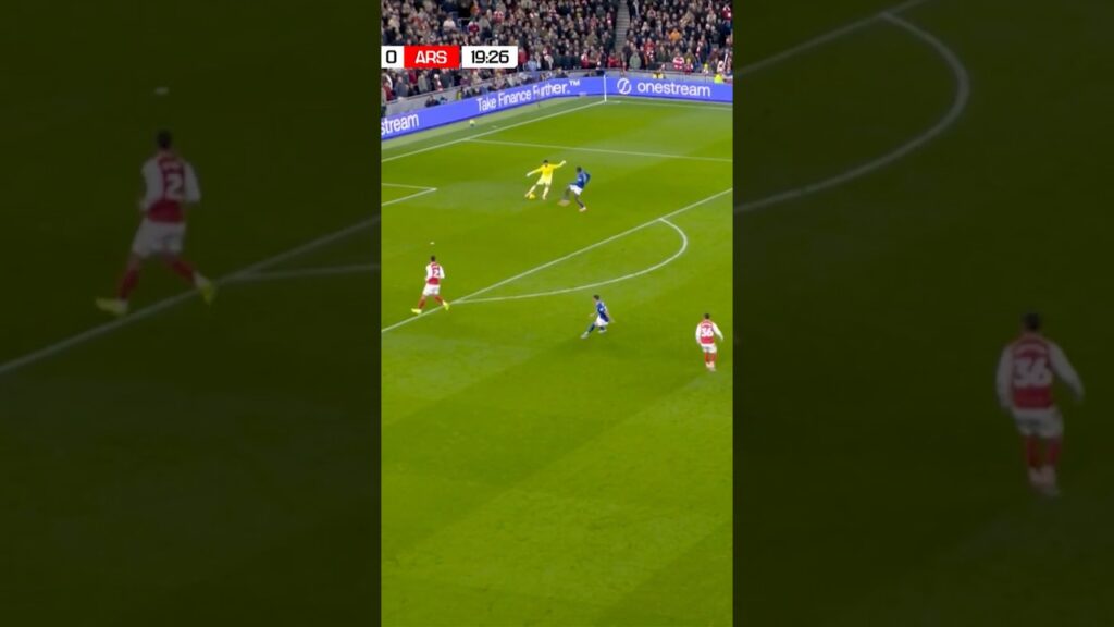 DAVID RAYA CALM & COMPOSED!