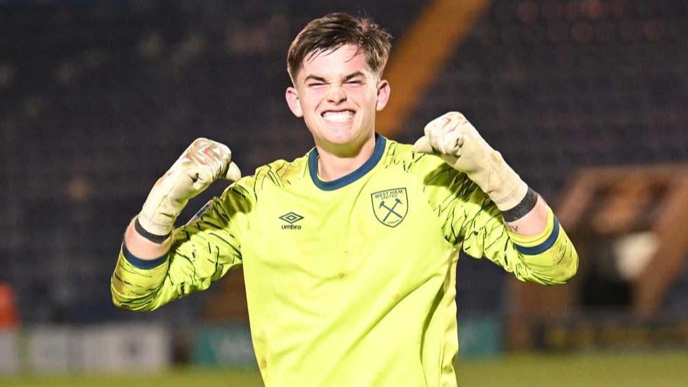 Match Report | Herrick heroics help U21s reach Vertu Trophy round of 16 - Colchester City 0-1 West Ham U21