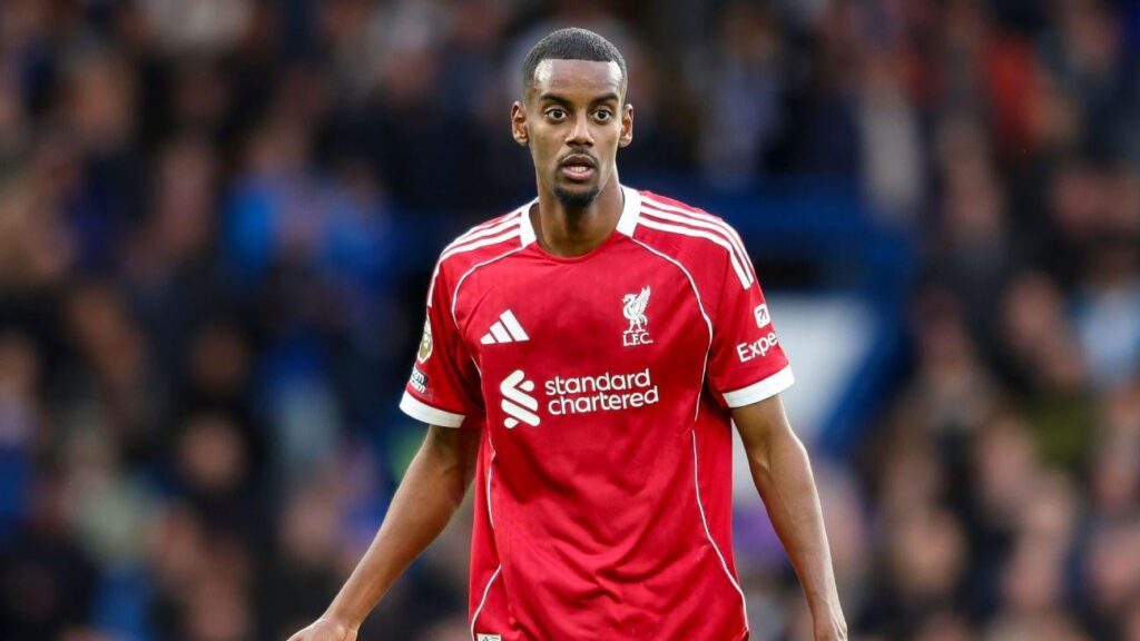 Liverpool say 'no timetable' for Isak after surgery