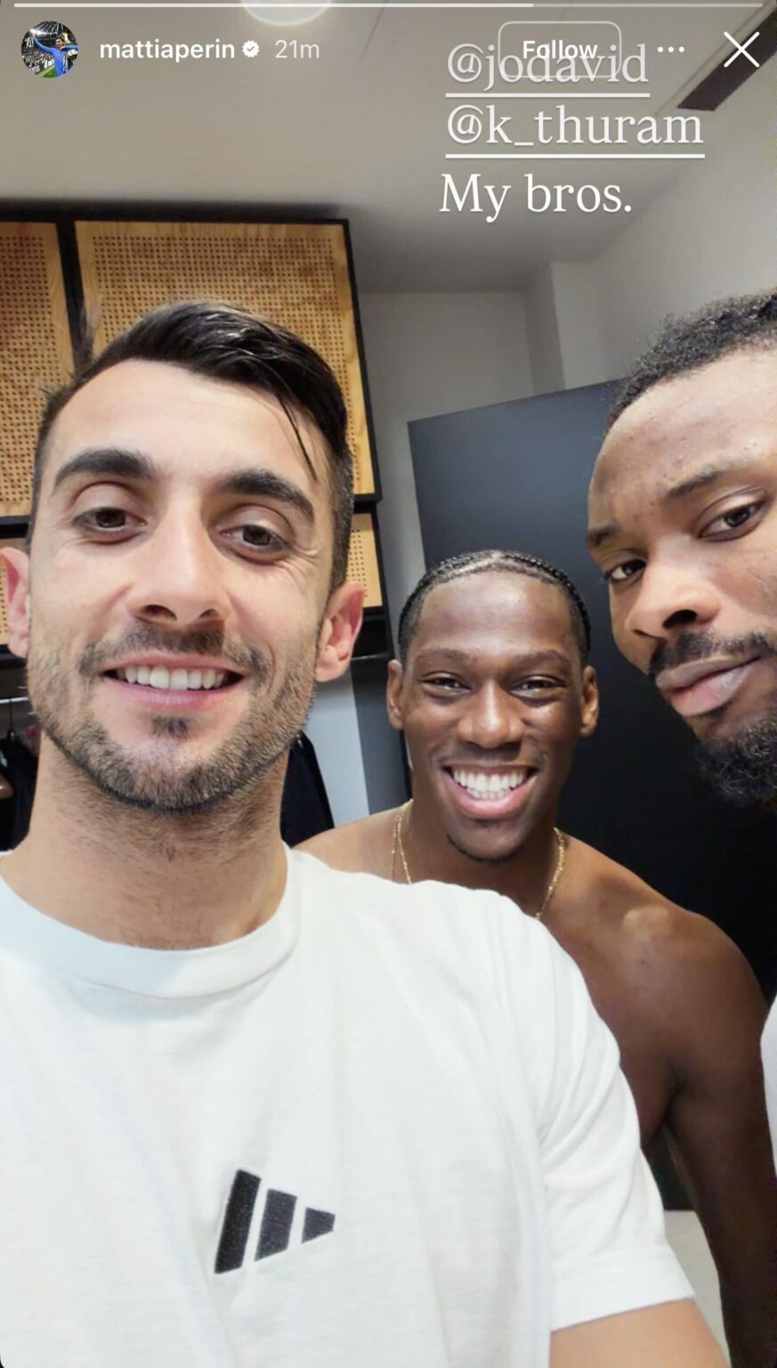 Mattia Perin’s response to the news that Jonathan David is being isolated from teammates