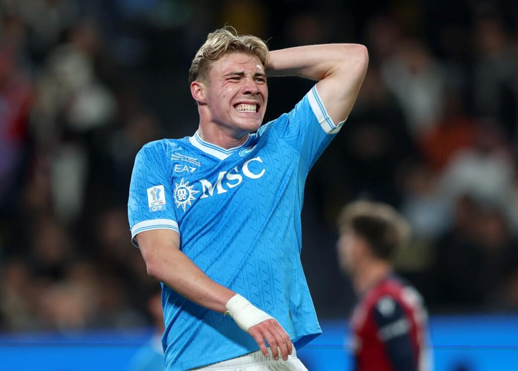 Hojlund takes aim at Man Utd in social media post