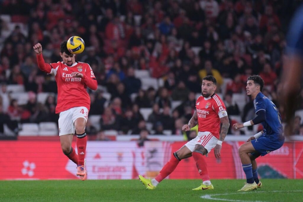 «Titularidade de Tomás Araújo? Ele e o doutor fizeram algo que eu amo: não me disseram nada»