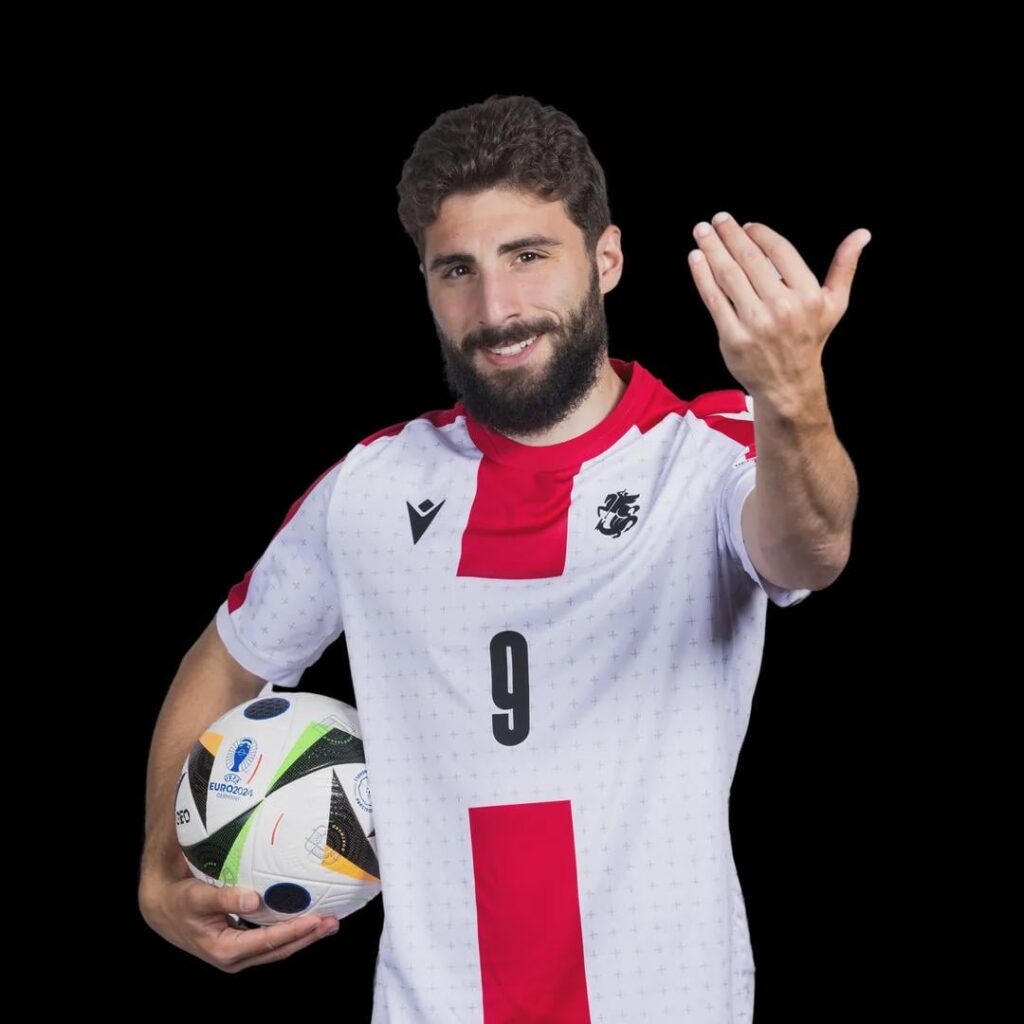 We should've signed Davitashvili