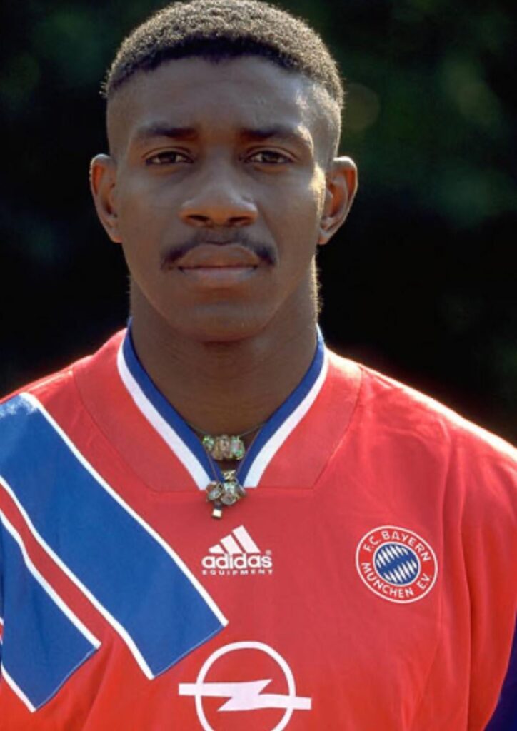 OGs excuse my Last Post. It was a wrong picture from google. Here is the right one! Who is this?