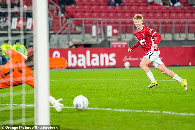 Newcastle will revive their interest in AZ Alkmaar midfielder Kees Smith during the summer