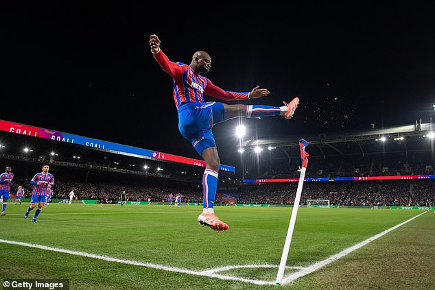 The 28-year-old wishes to join Milan but the Italian side have not yet been willing to pay £35m