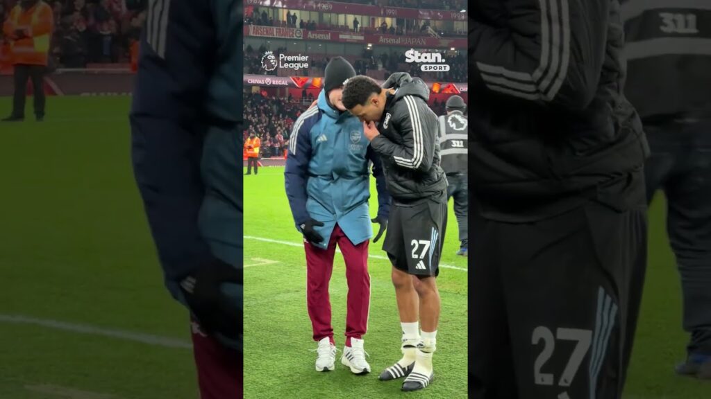 Declan Rice and Morgan Rogers chatting after Arsenal beat Aston Villa 💬 #StanSportAU #PremierLeague