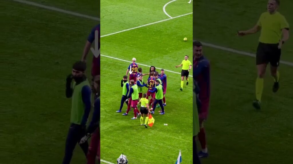 Balde with Espanyol fans 😲