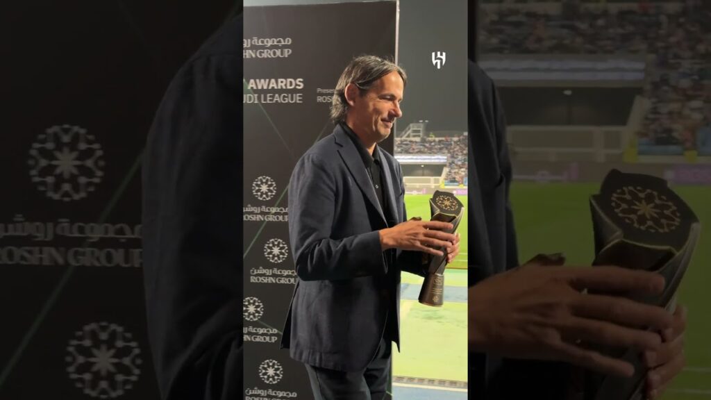 Coach Simone Inzaghi and Theo Hernandez received SPL Awards 🔝💙