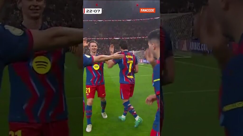 Ferran Torres Gives Barcelona the Lead | #SupercopadeEspaña