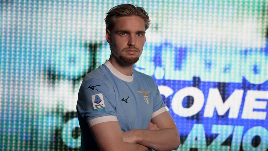 🦾 LE PRIME ORE IN BIANCOCELESTE DI KENNETH TAYLOR