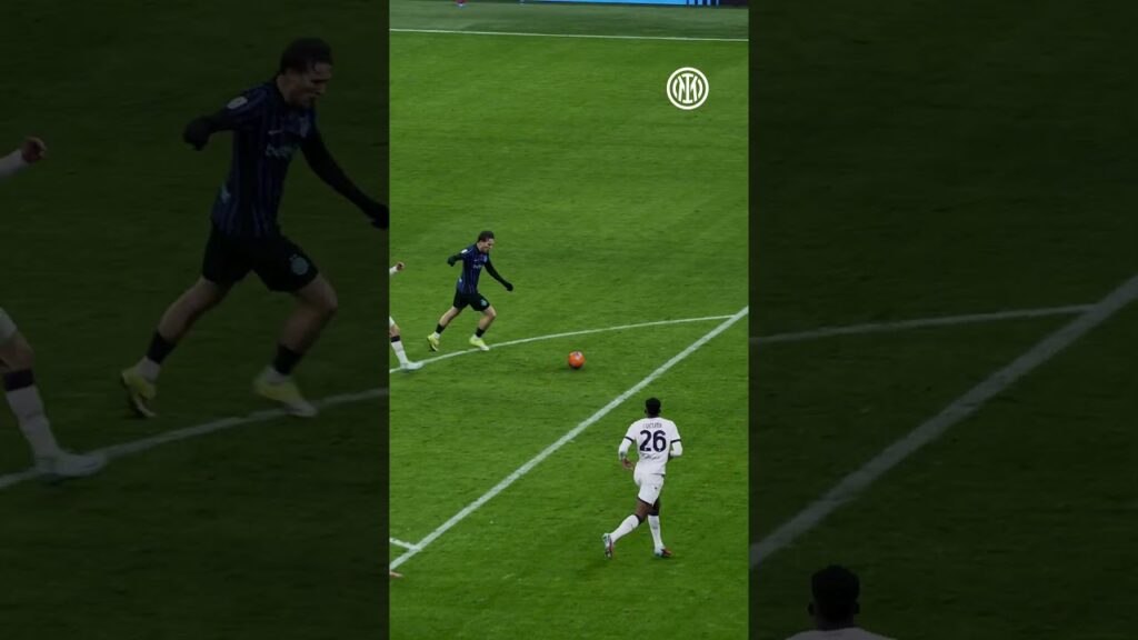 Thuram ➡️ Lautaro ➡️ Zielinski = an absolute beauty ✨ Thuram ➡️ Lautaro ➡️ Zielinski = an absolute beauty ✨