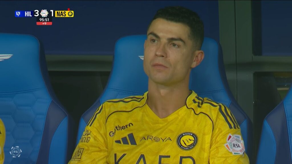 Cristiano Ronaldo just couldn't BELIEVE IT... 💔