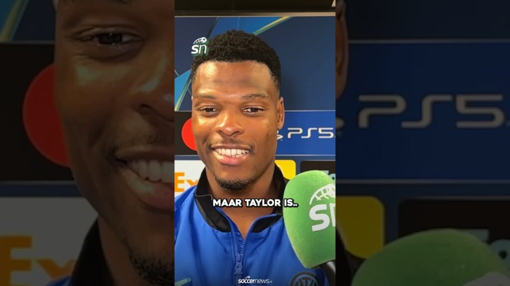 ‘NOU ZEG, ik SCHROK een beetje’😂#ajax #internazionale #dumfries #taylor