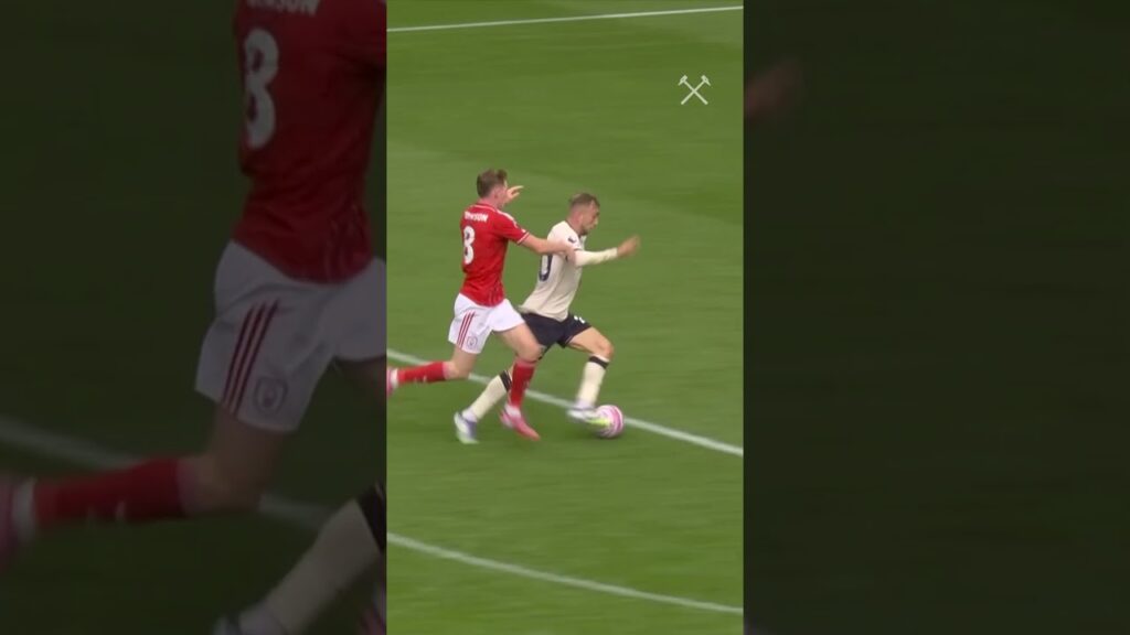 So close to goal of the season 🥲 #westham #premierleague #jarrodbowen  #football