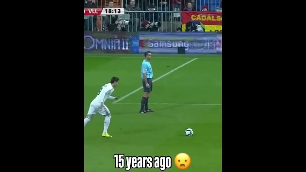 Hace 15 años, Cristiano Ronaldo marcó este golazo de tiro libre contra el Villarreal 😳 #Shorts