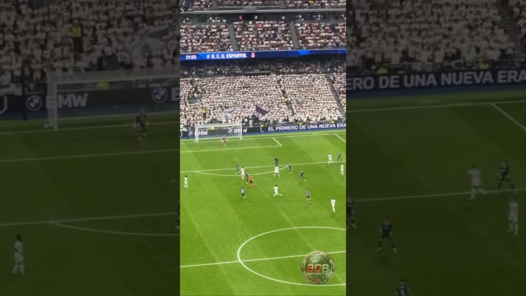 Militão acertou um belo chute de fora da área e fez um GOLAÇO para o Real Madrid contra o Espanyol.